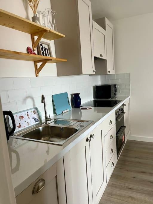Beach Front Apartment Pwllheli Εξωτερικό φωτογραφία
